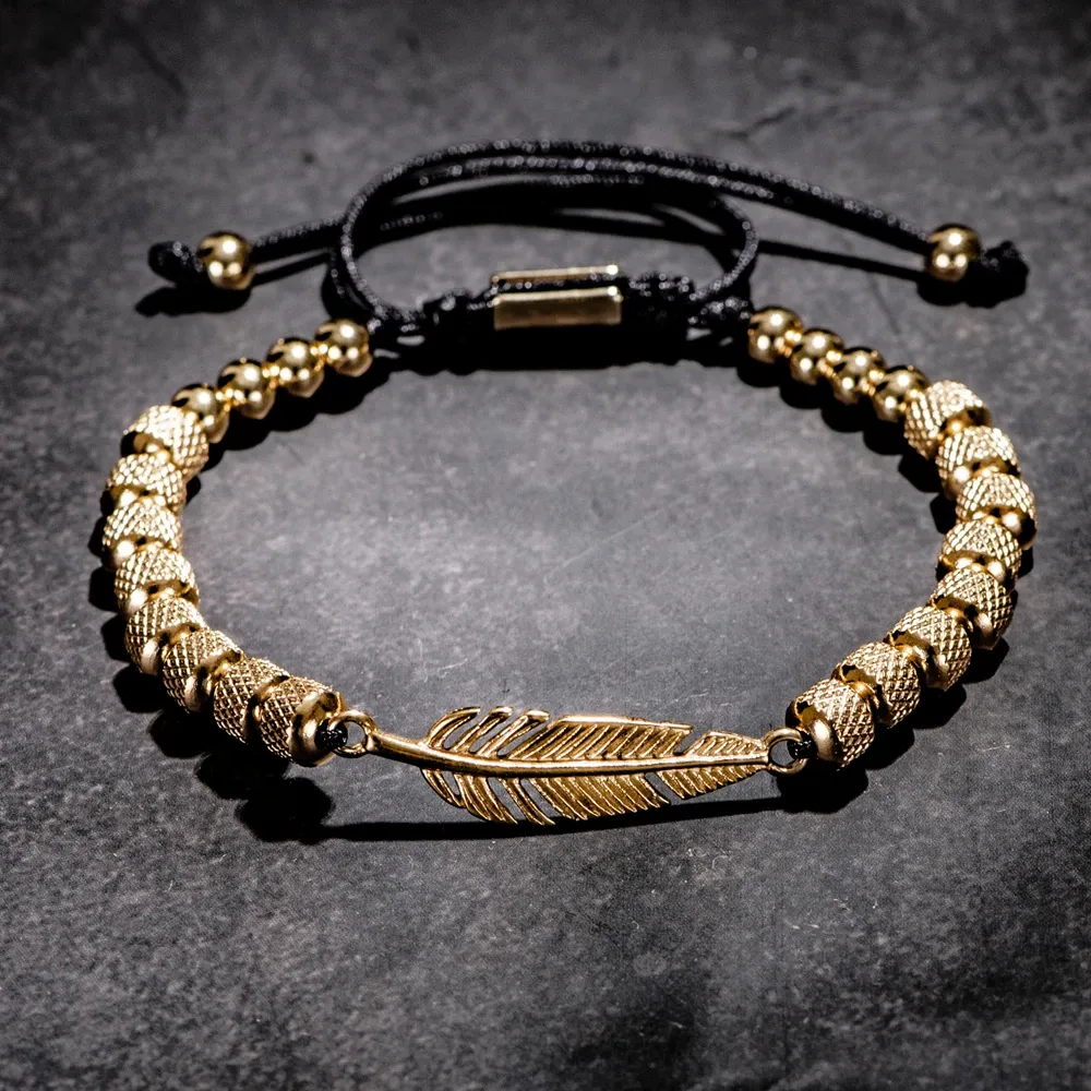 צמיד חרוזים לגברים בעיצוב נוצה מפלדת אל־חלד