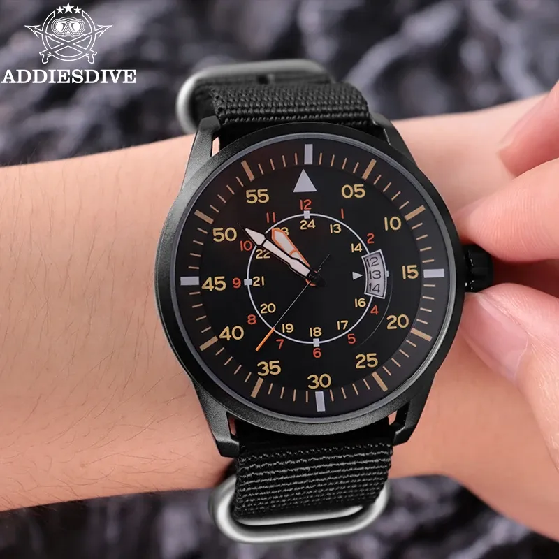 שעון ספורט קוורץ ADDIESDIVE MY-1508 עם רצועת ניילון ועמידות 50 מטר