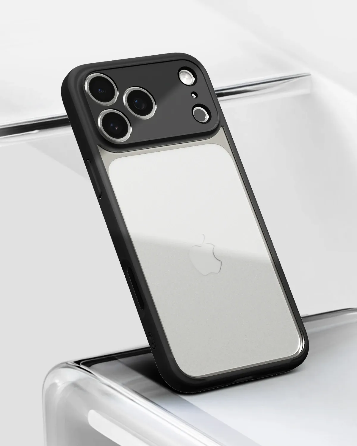 כיסוי שקוף מחוזק Spigen לאייפון 17