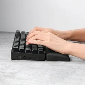 משענת שורש כף יד לגיימינג REDRAGON עם בסיס מונע החלקה