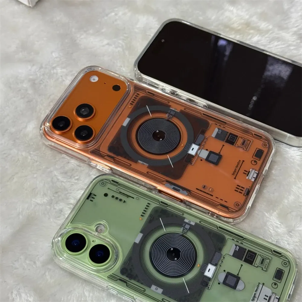 כיסוי מגנטי שקוף Spigen Ultra Hybrid MagFit לאייפון